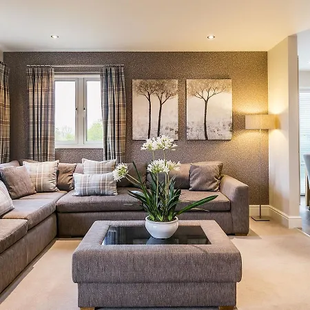 Carus Golf Penthouse * Burneside
