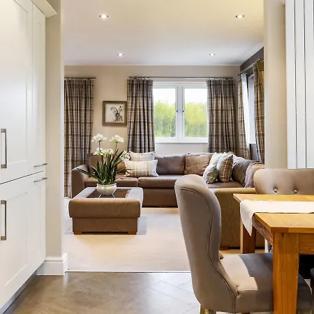 Carus Golf Penthouse * Burneside